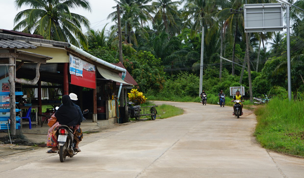 Motos en Koh Phangan