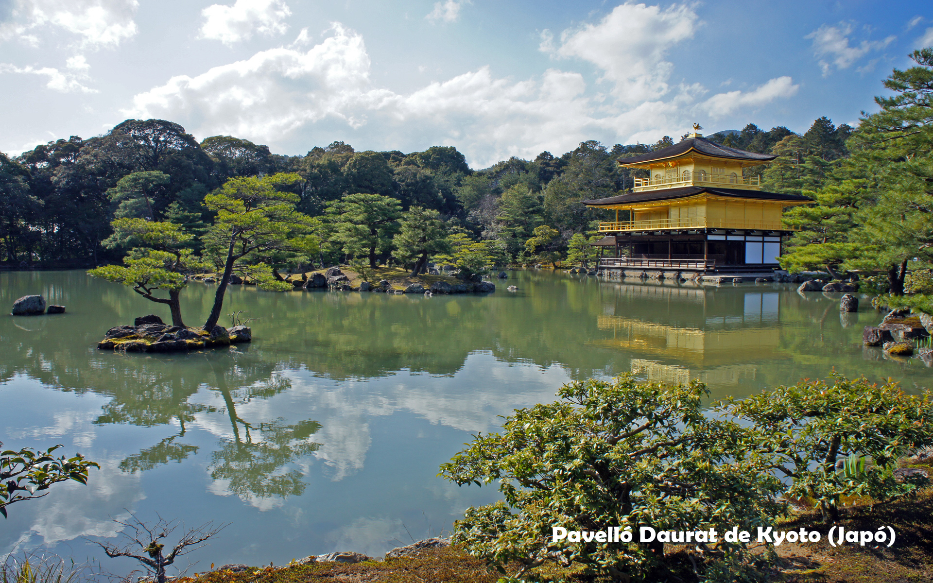 Fondo de Pantalla: El Pabellón Dorado de Kyoto, Japón 